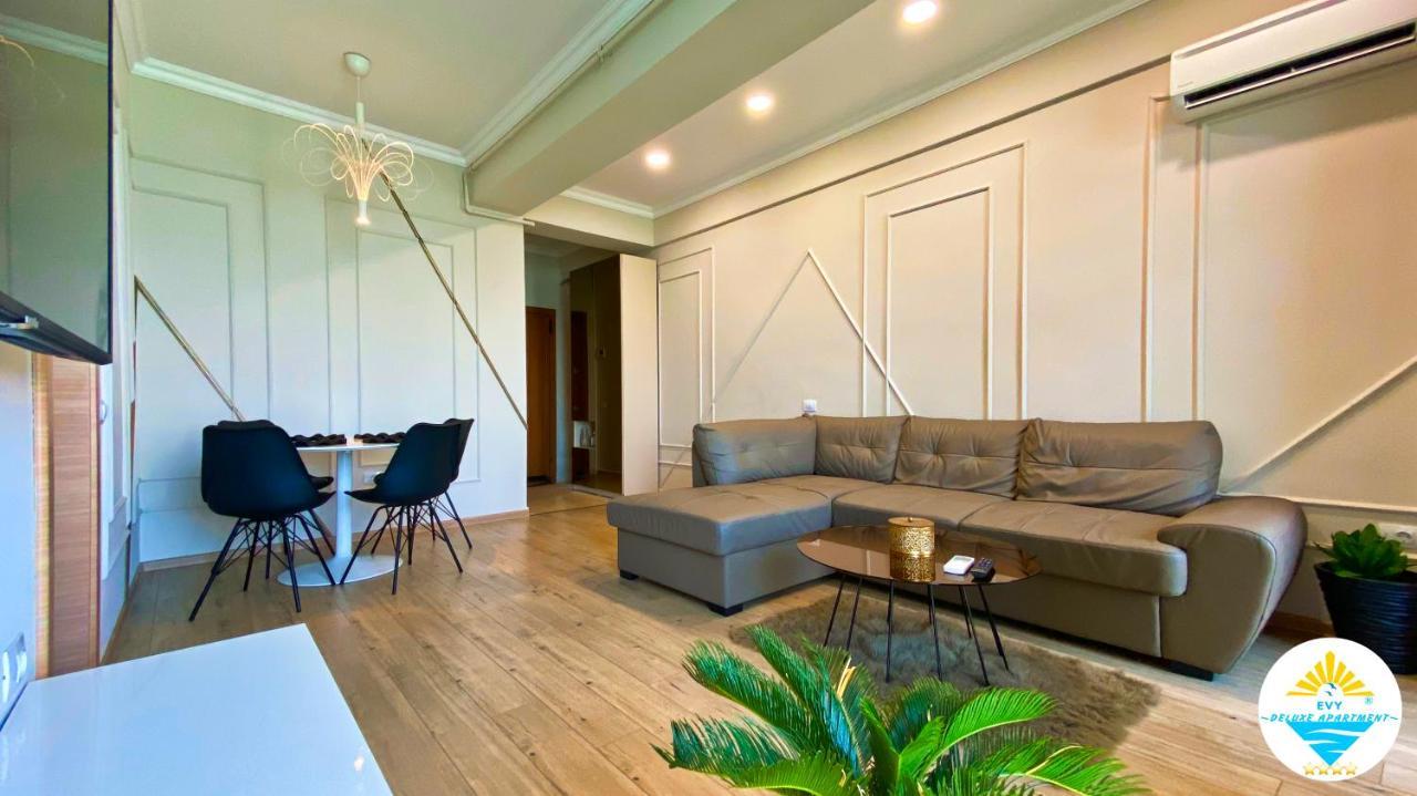 Evy Deluxe Apartment Mamaia Kültér fotó